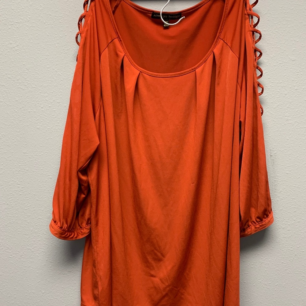 👚 UWOT - Always Indigo